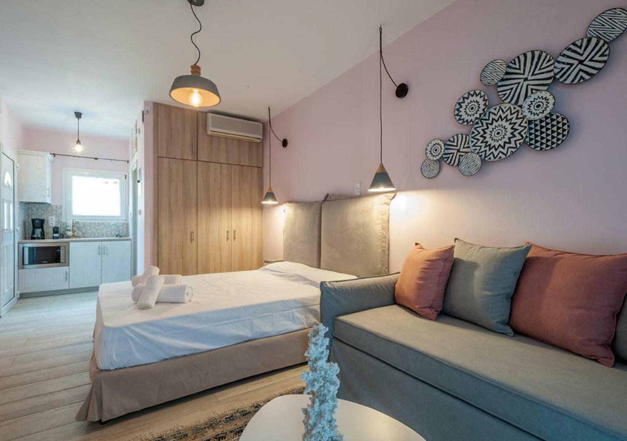 Iliovasilema Aparthotel Plati  Exteriör bild