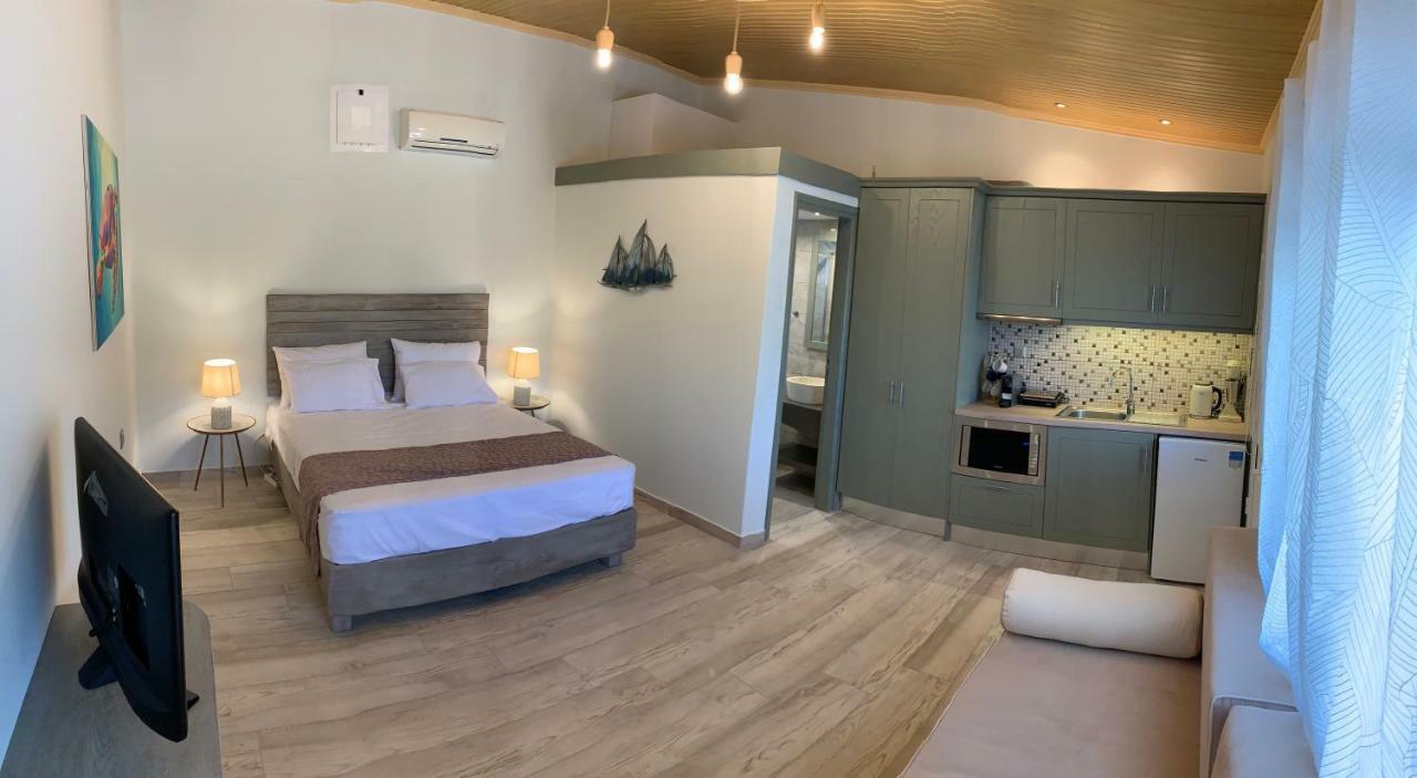 Iliovasilema Aparthotel Plati  Exteriör bild